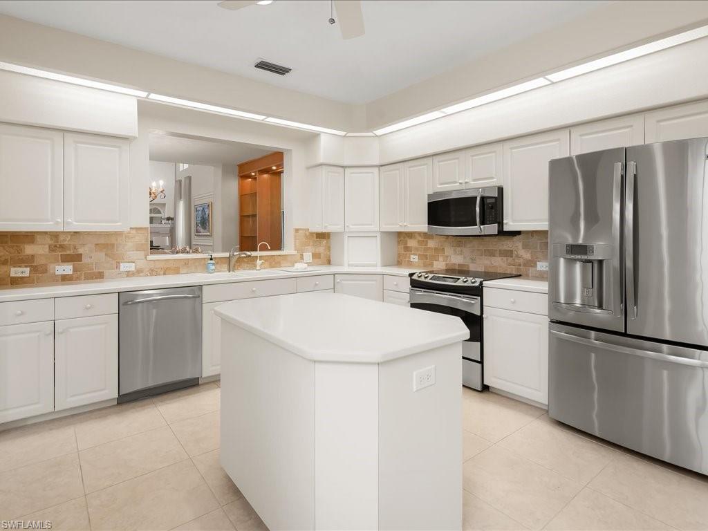 3808 Clipper Cove DR