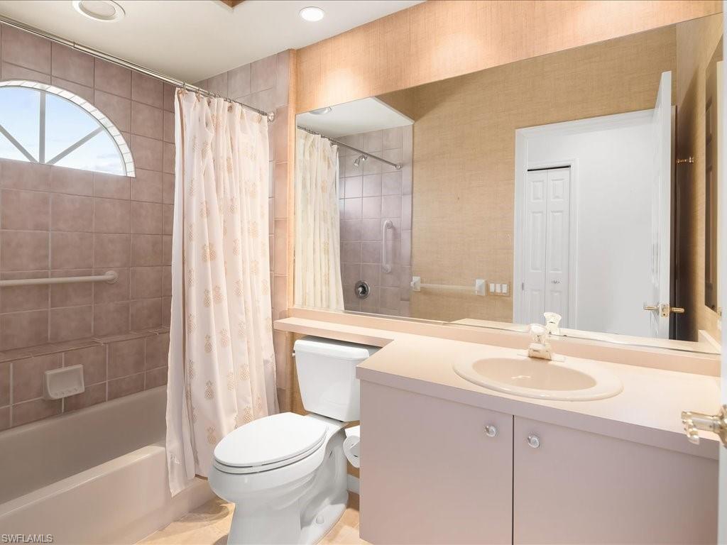 3808 Clipper Cove DR