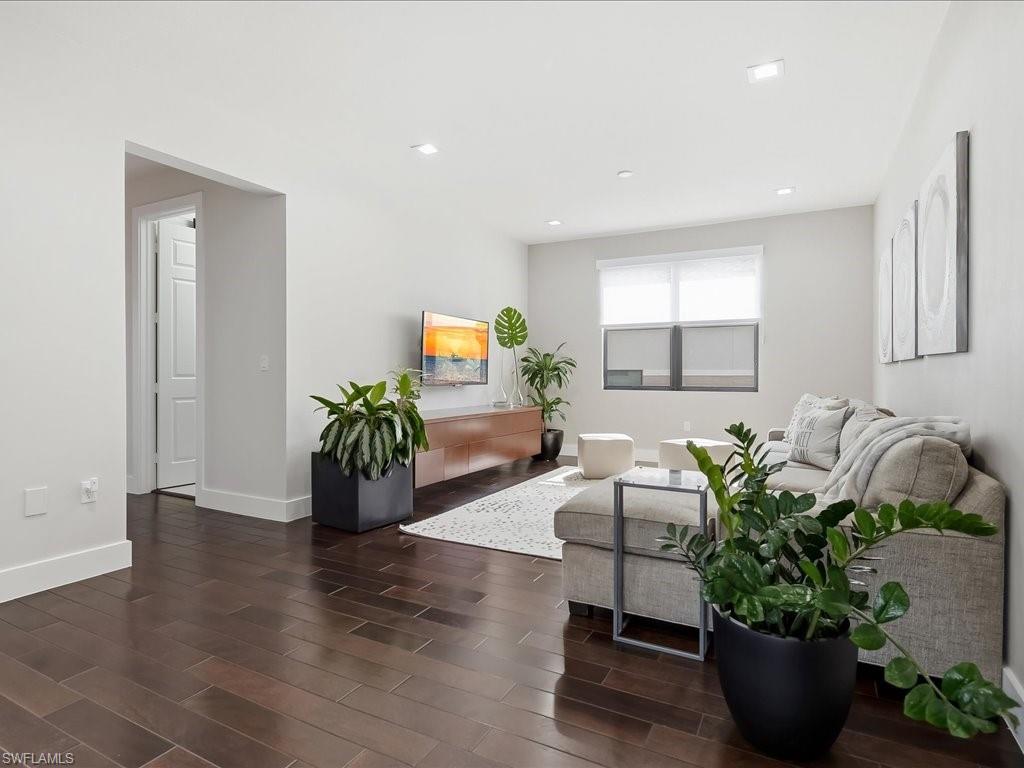 13560 Mandarin CIR