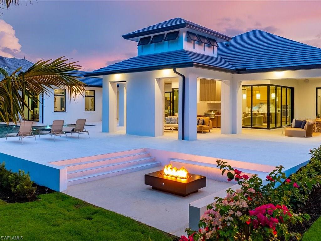 500 Ridge DR