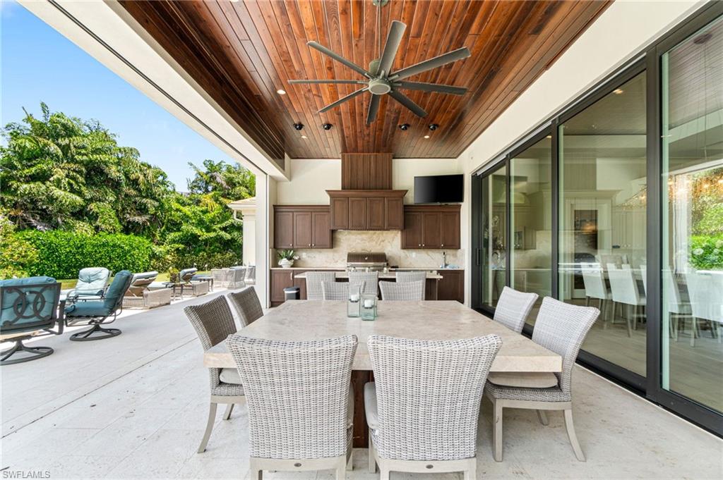 385 Colony DR