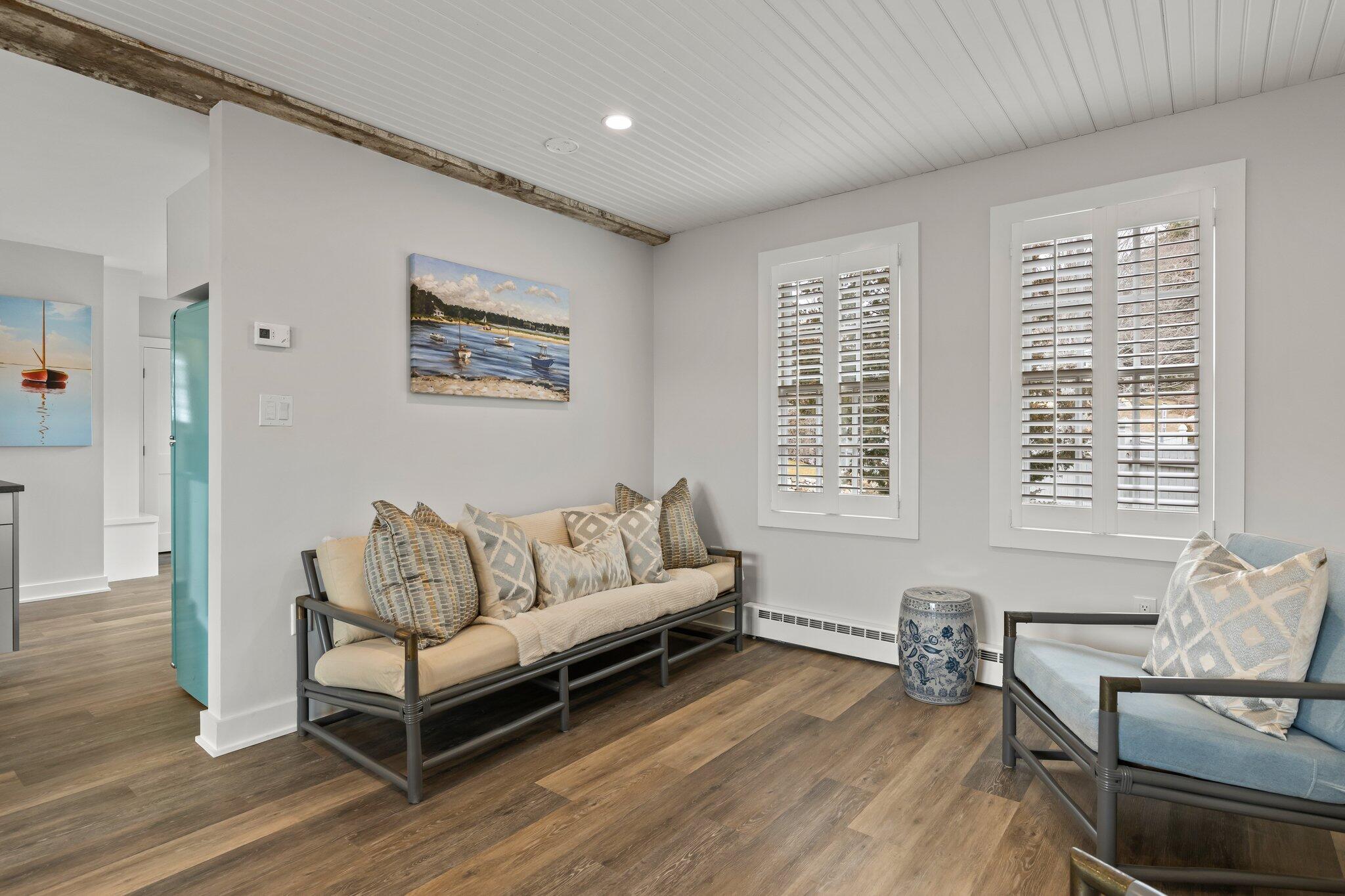 33 Oyster Place Road