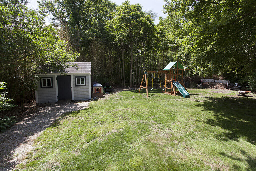 201 Oak Street