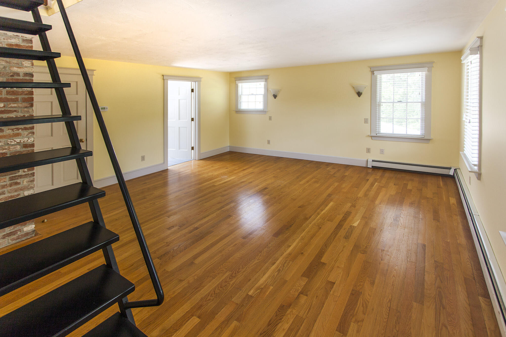 9 Jillson Way