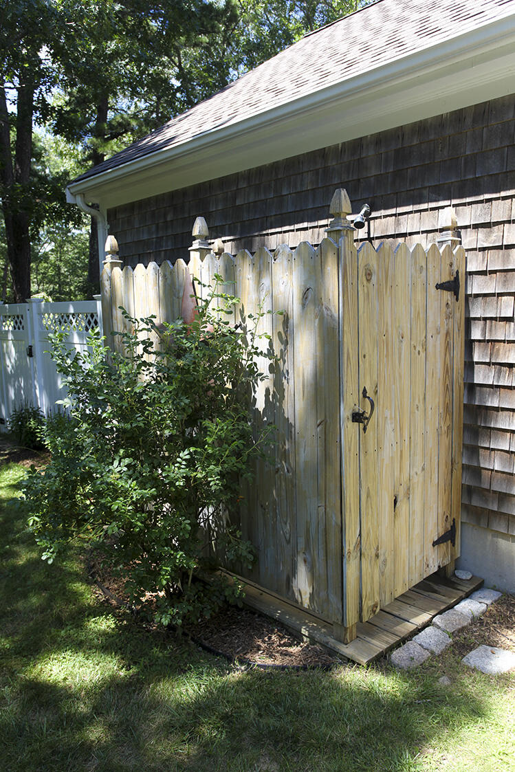 14 Grandwood Drive