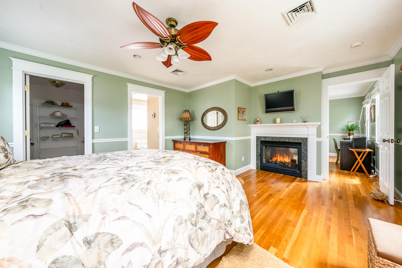 74 Breakwater Shores Drive