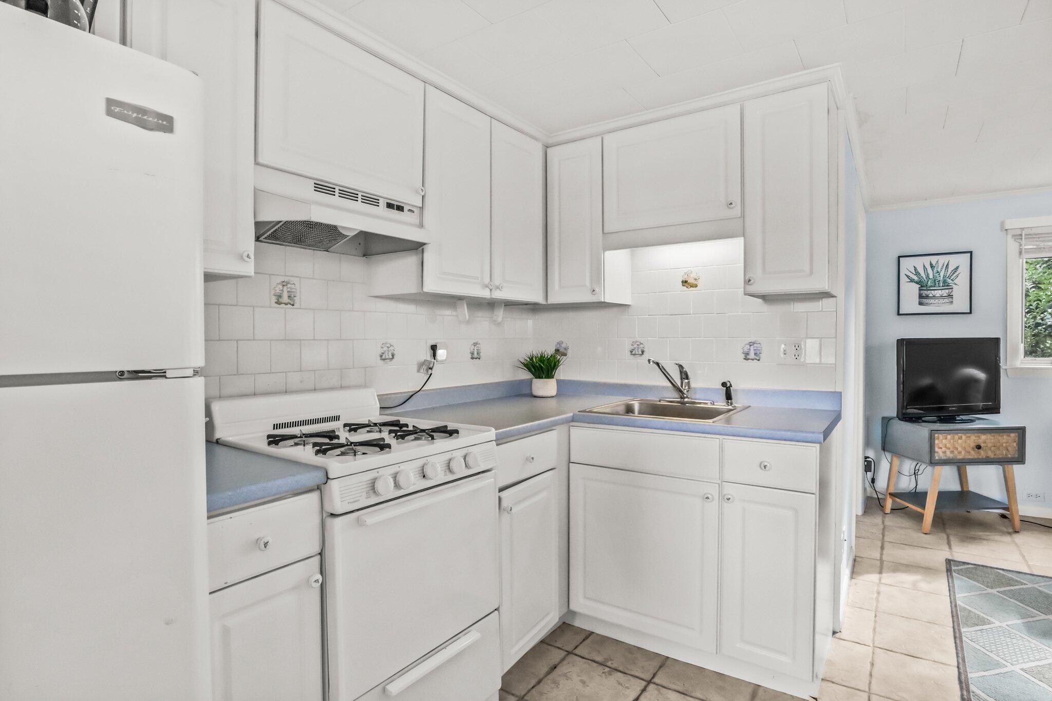 405 Lower County Road Unit: 7A/14A