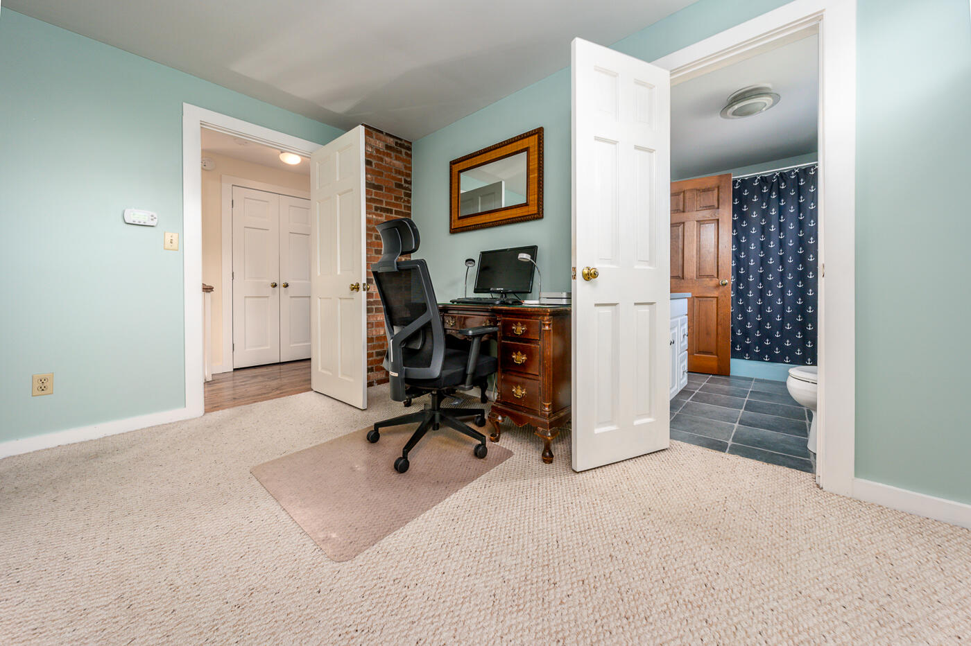 10 Bray Farm Road S