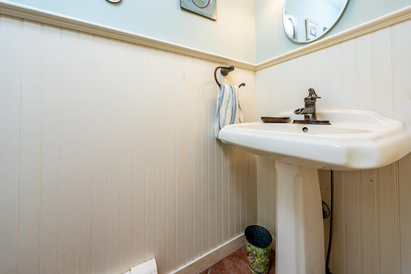 10 Bray Farm Road S