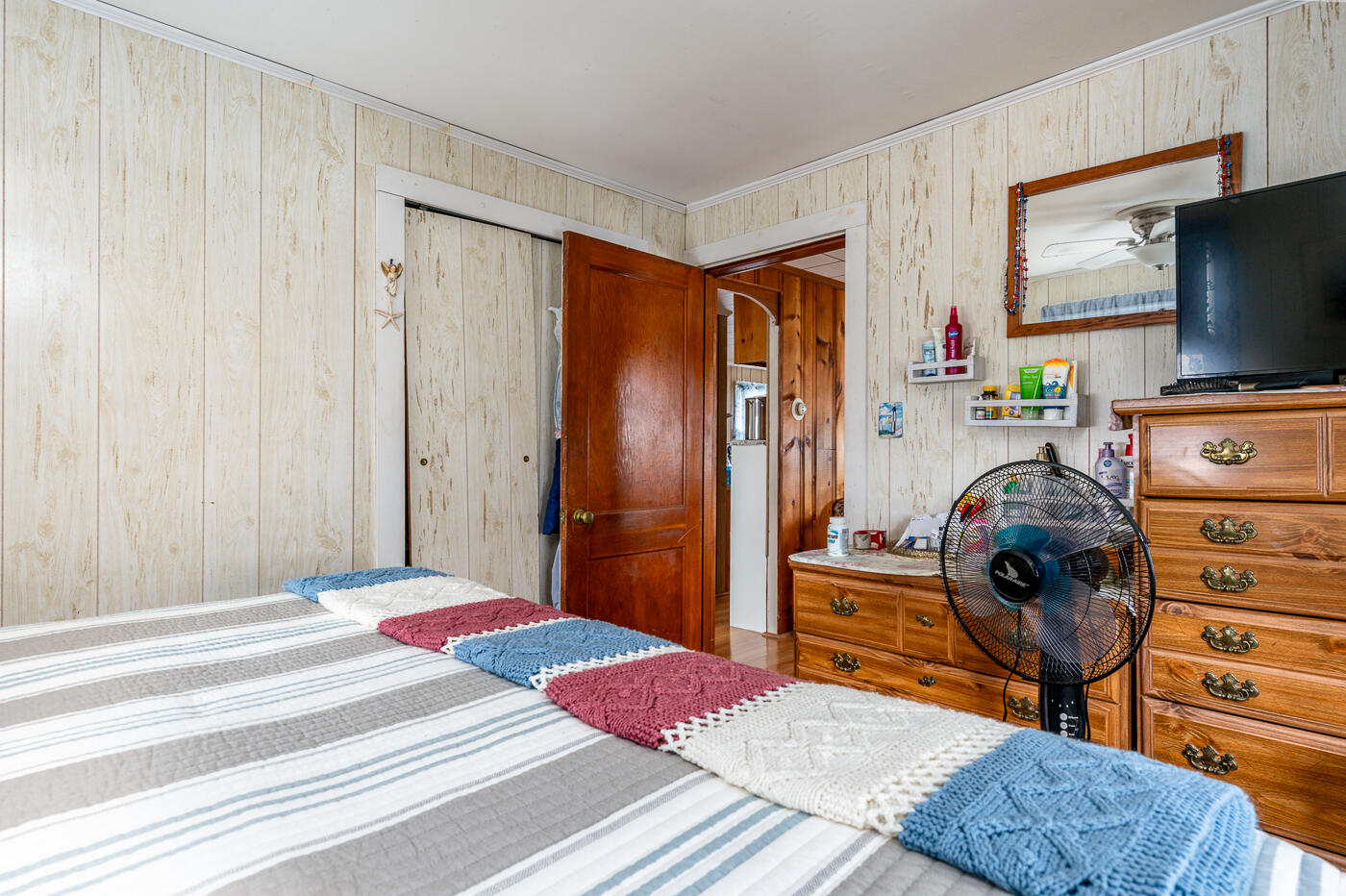 90 Town Neck Road