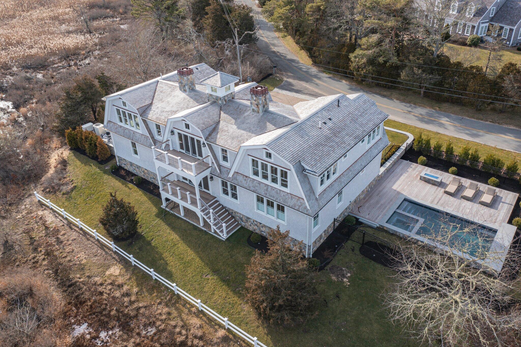 146 Strong Island Road
