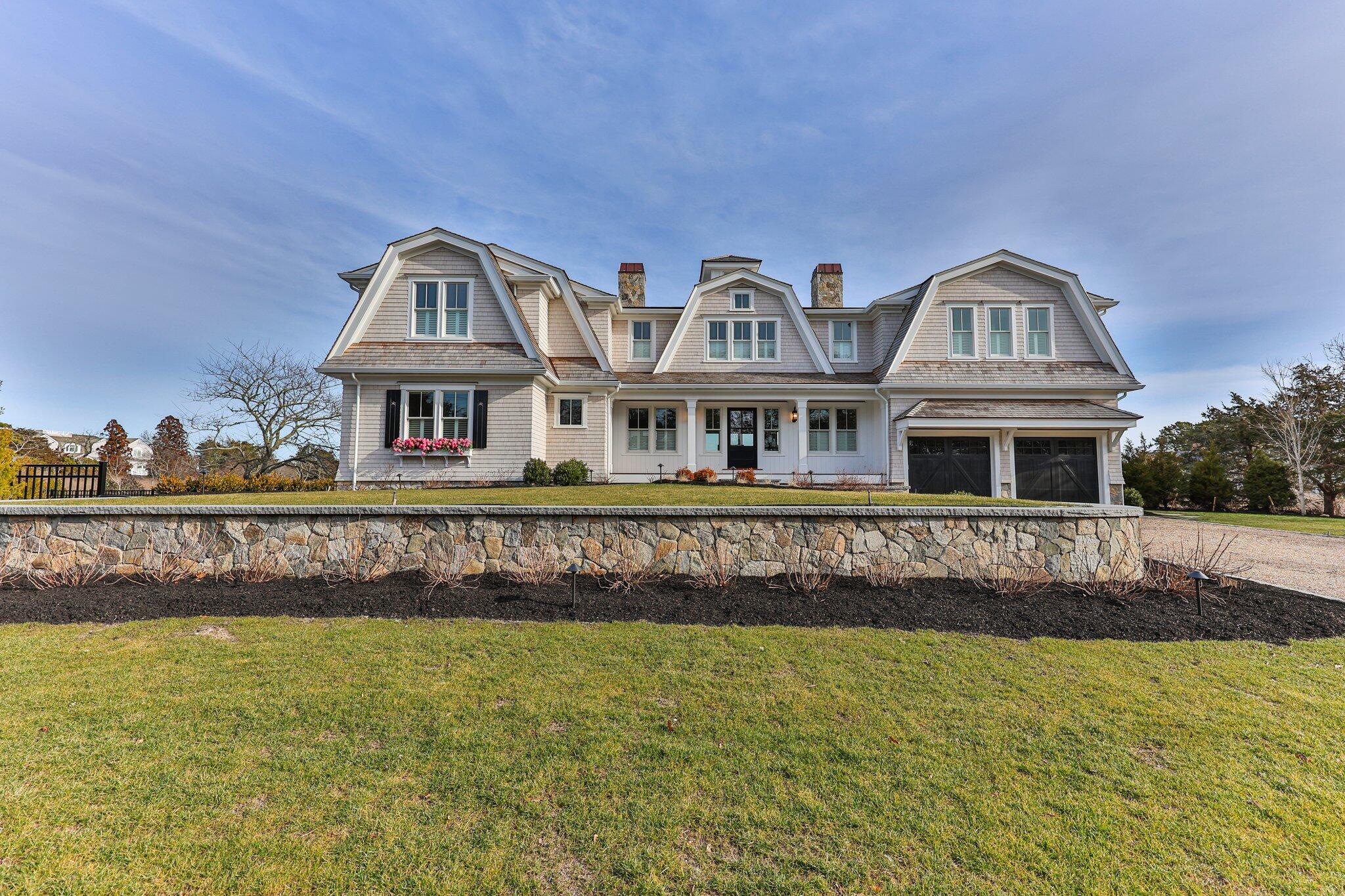 146 Strong Island Road