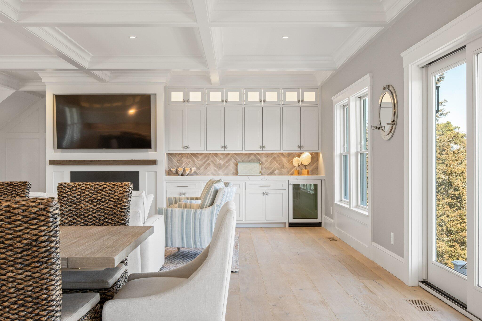 146 Strong Island Road