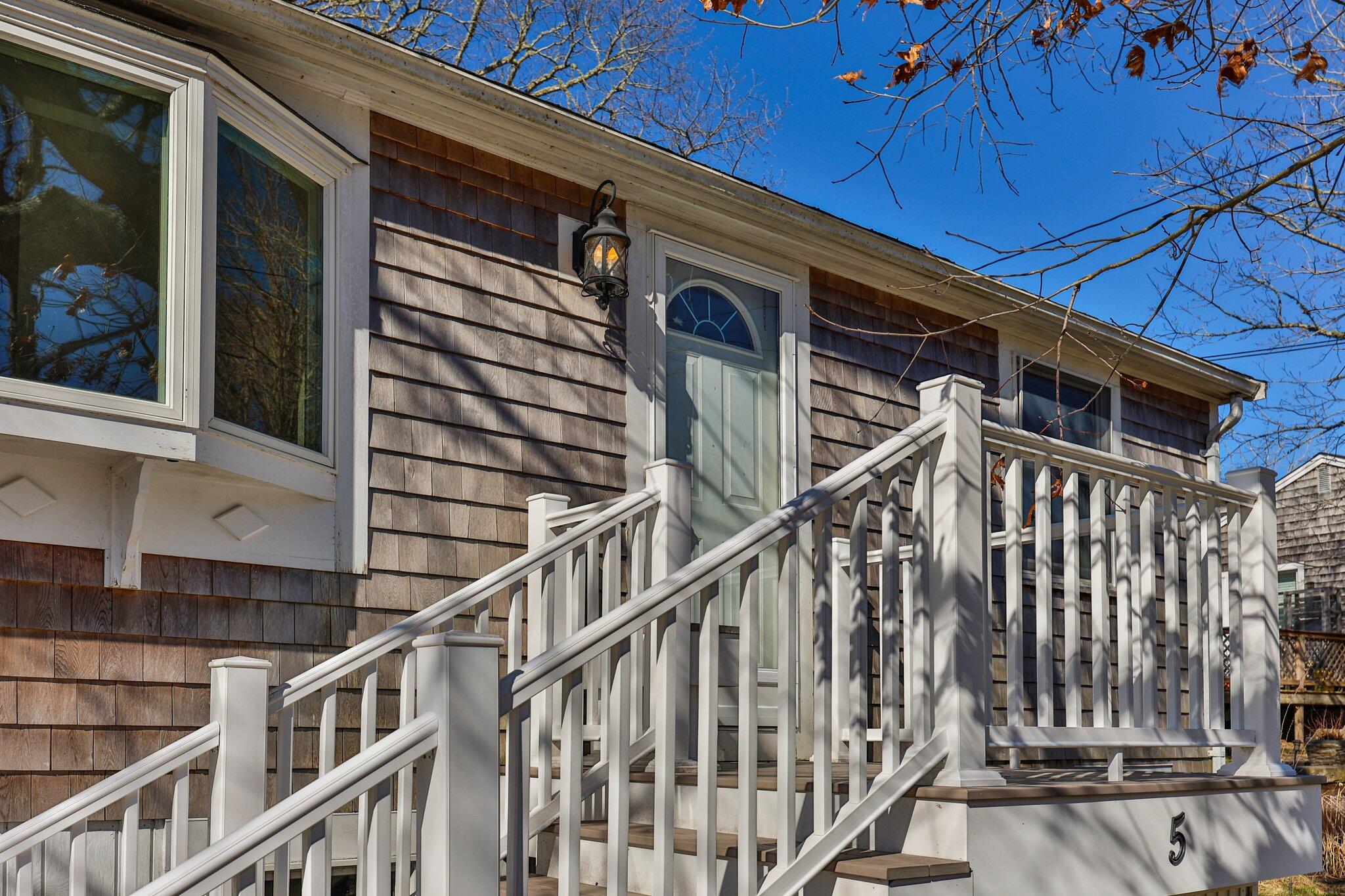 5 Signe Road