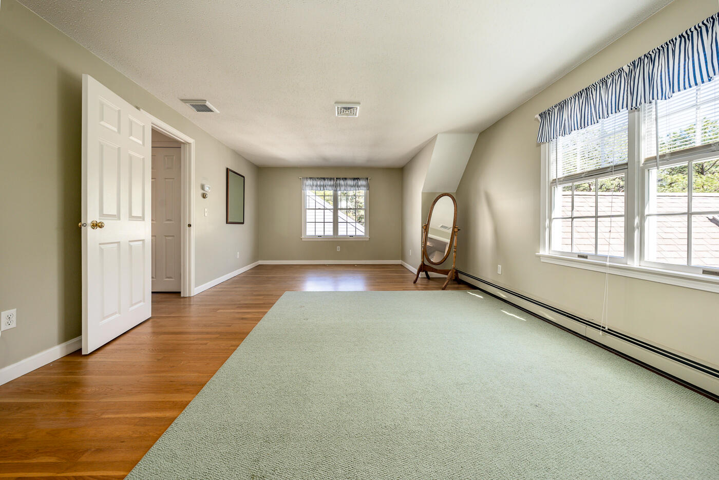 465 Cotuit Bay Drive