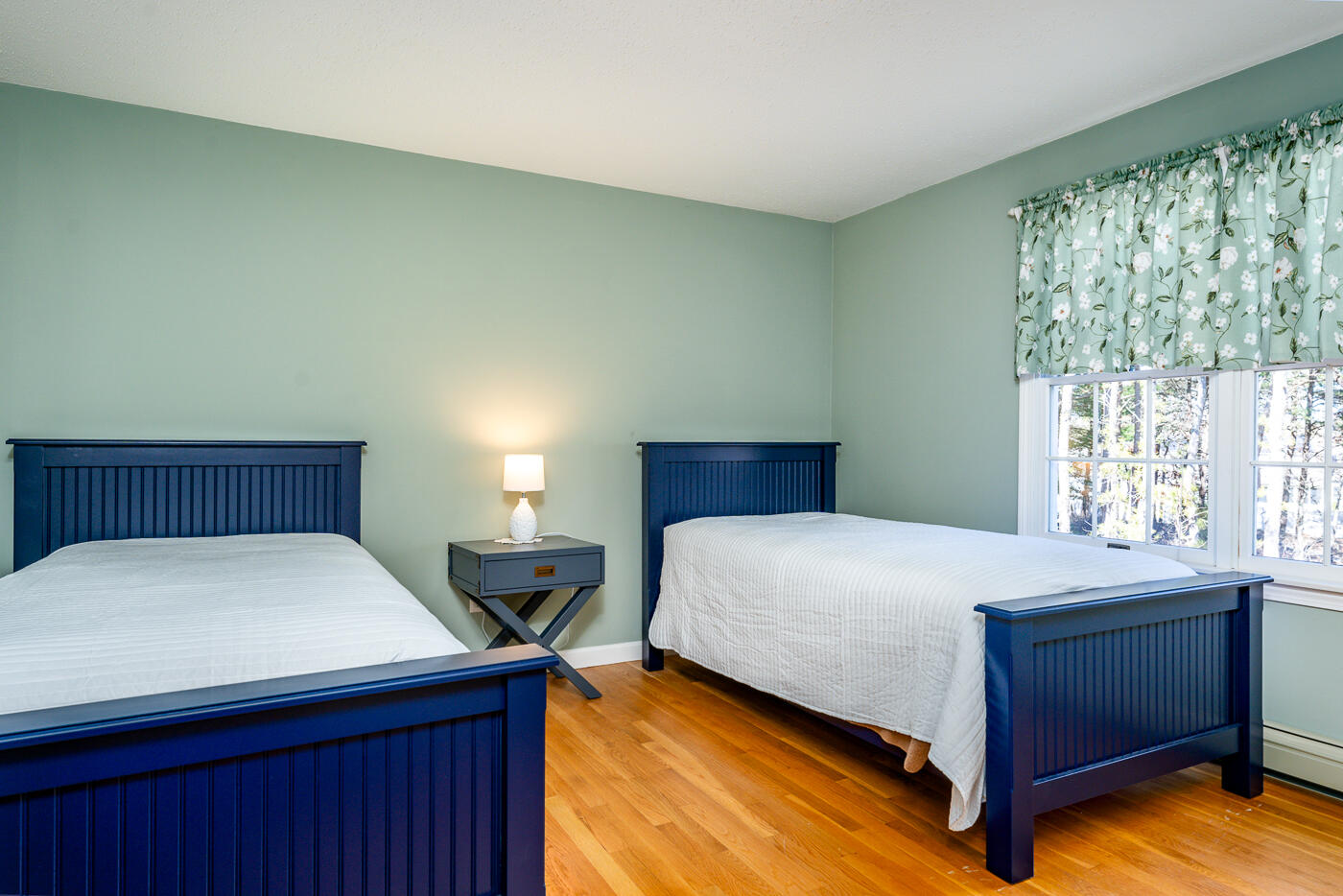 465 Cotuit Bay Drive