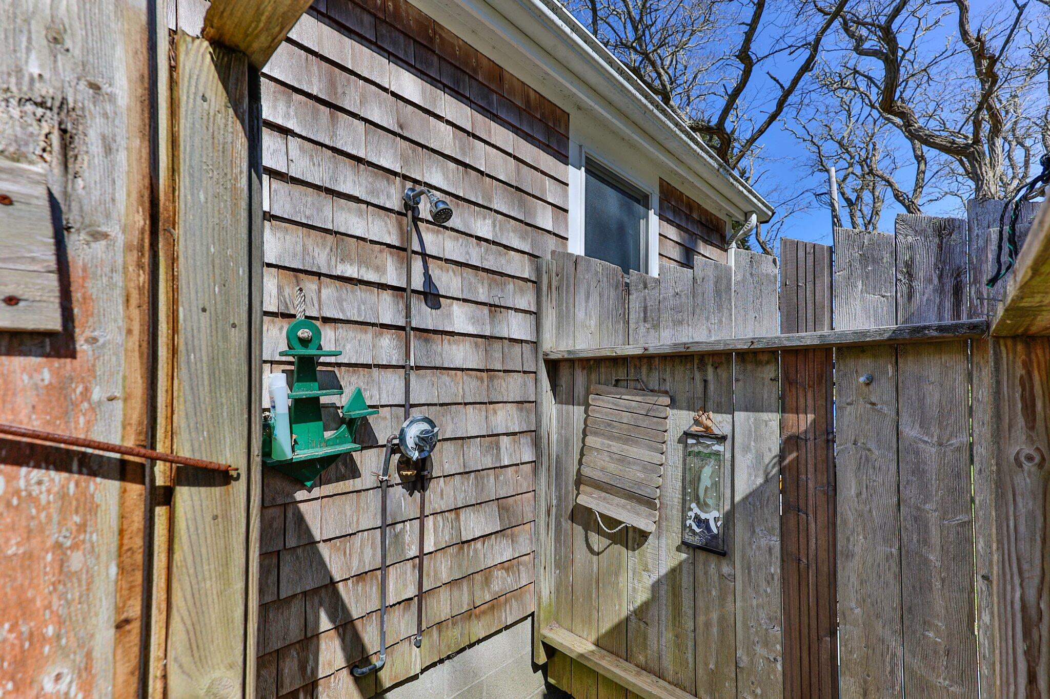 319 S Orleans Road Unit: 1