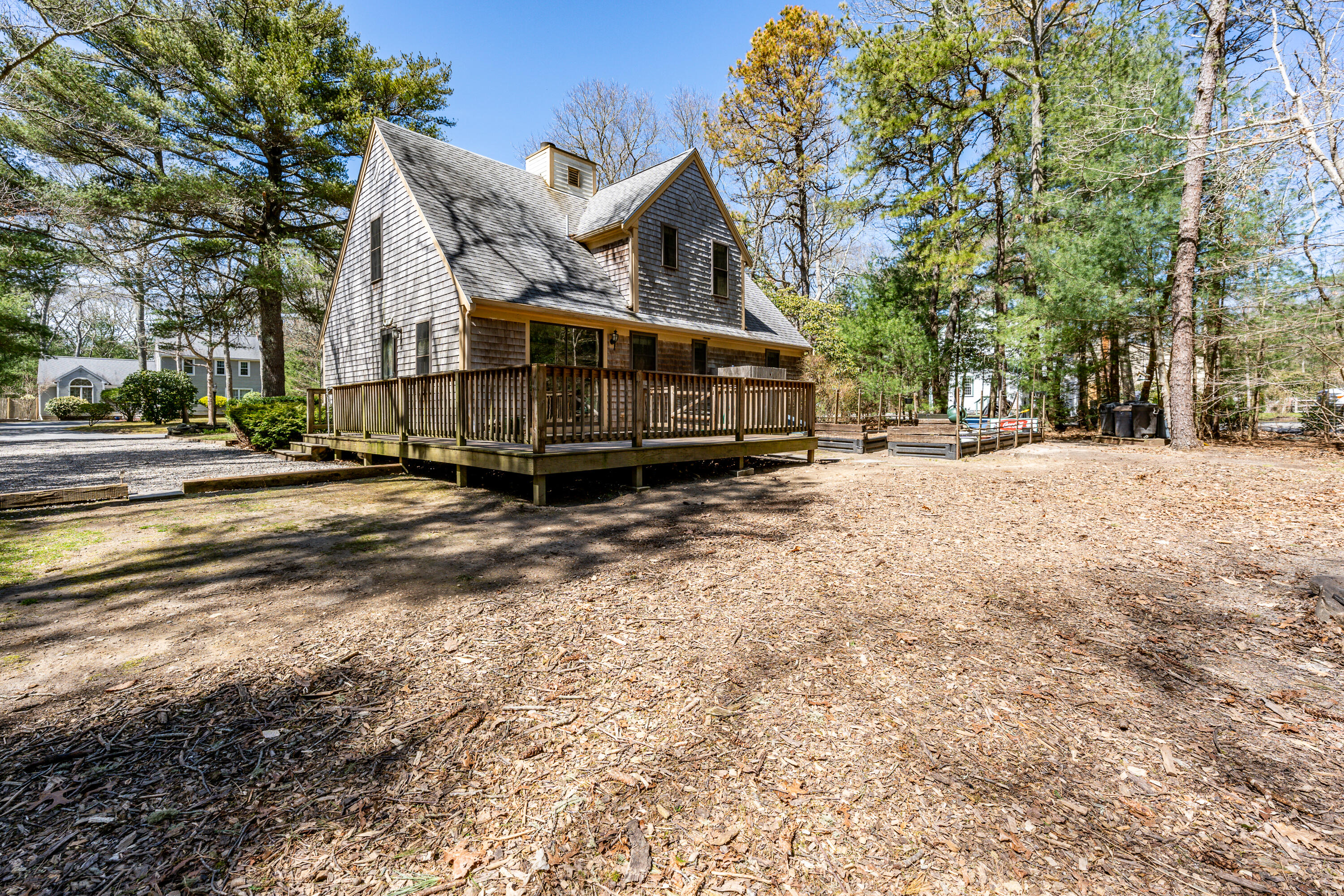 128 Bridle Path