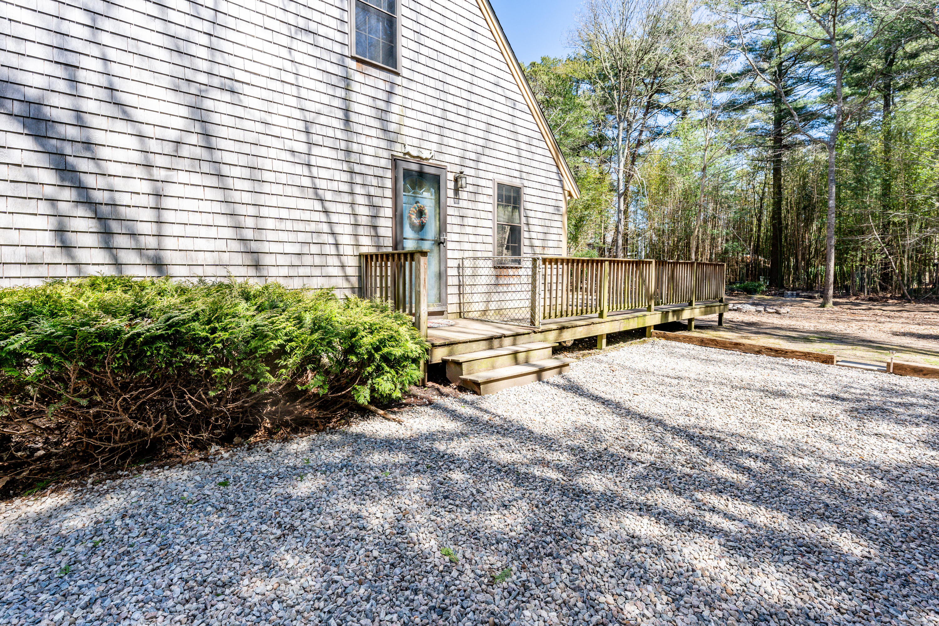 128 Bridle Path