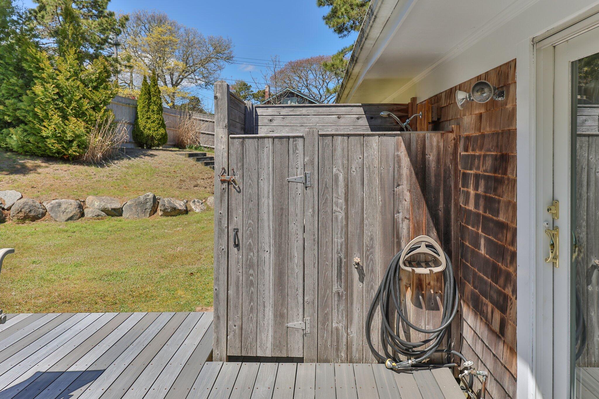 26 Ridgevale Road