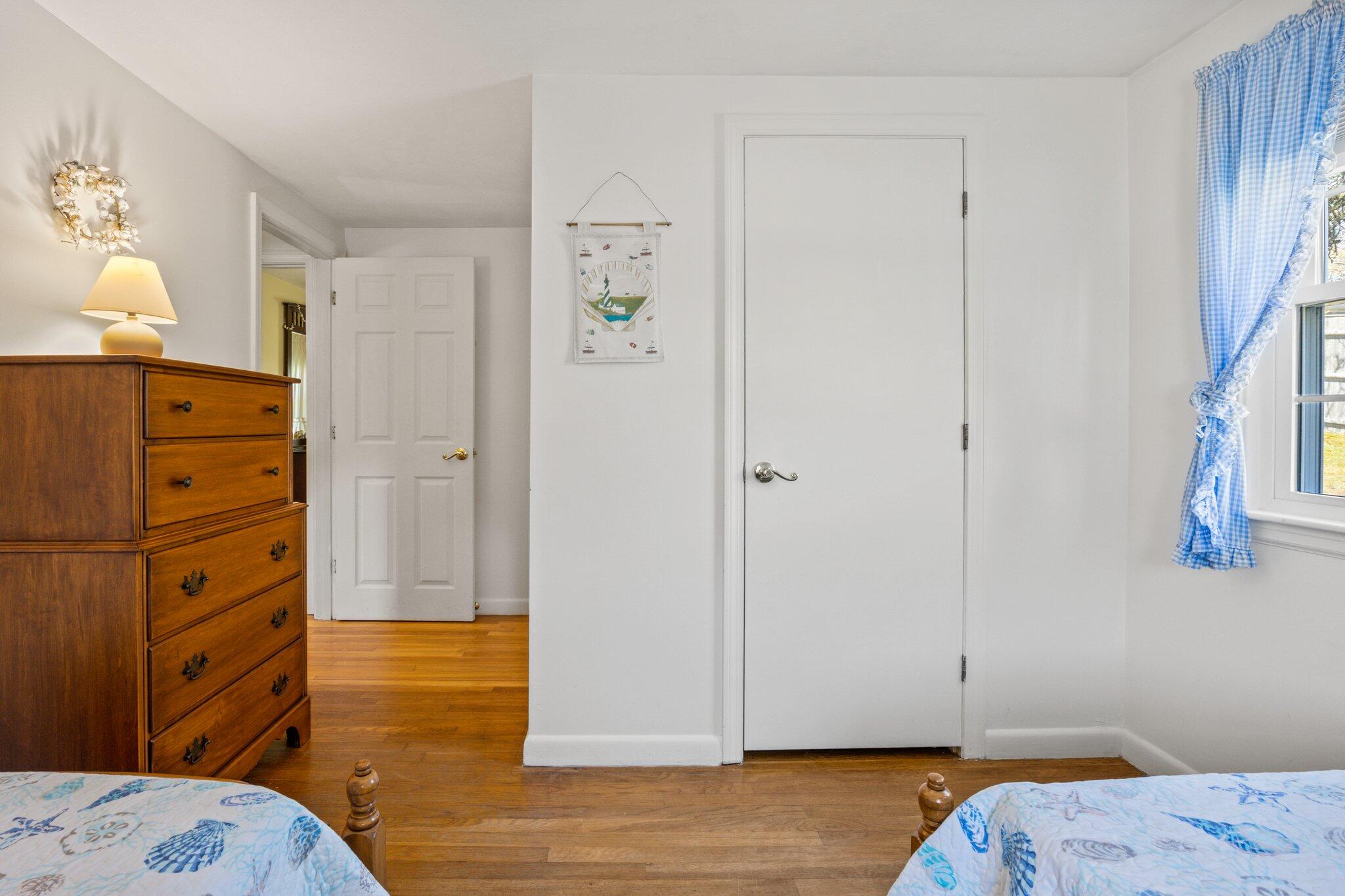 26 Ridgevale Road