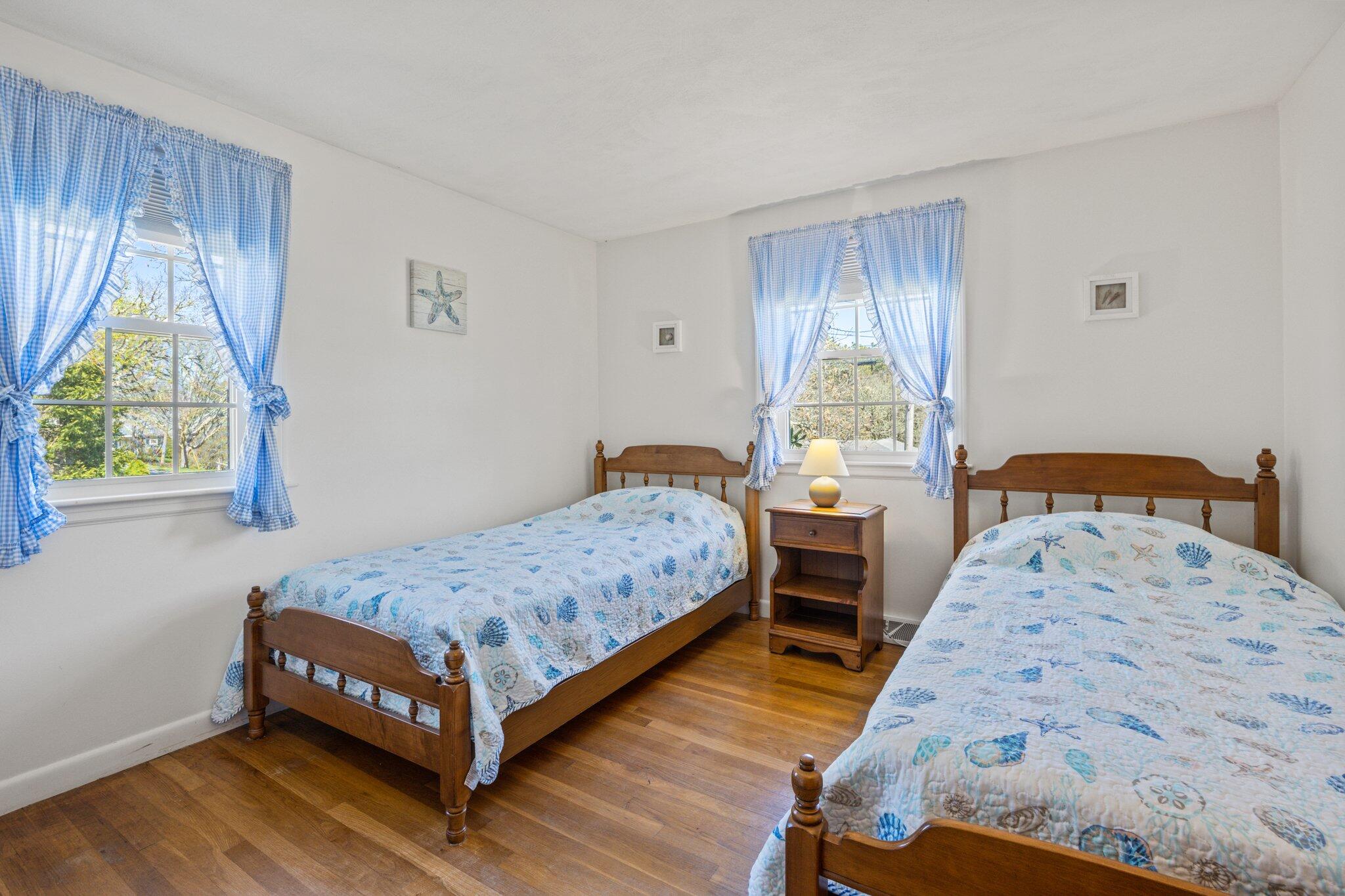26 Ridgevale Road