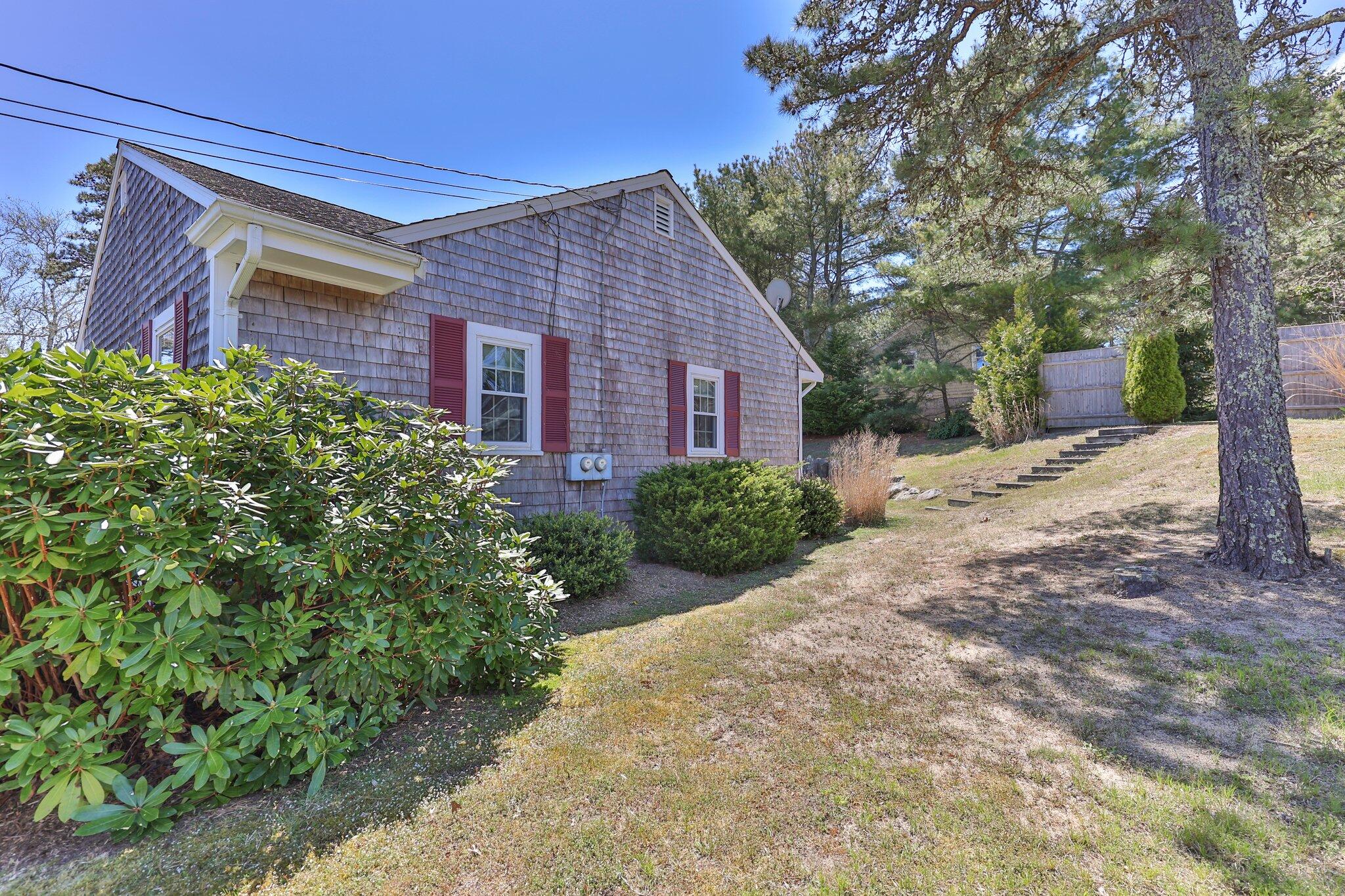 26 Ridgevale Road