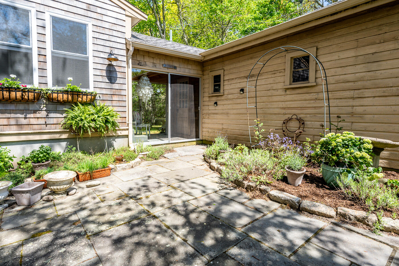 48 Puritan Road