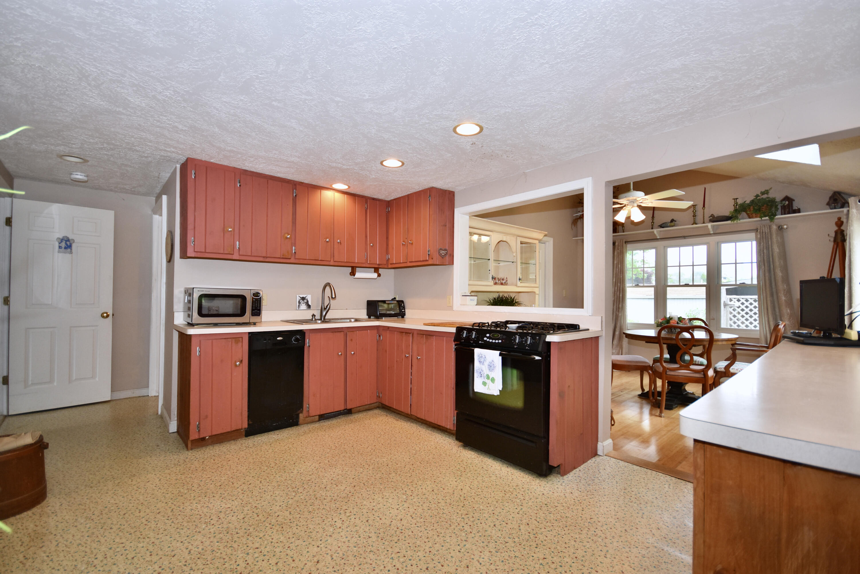 350 Williston Road