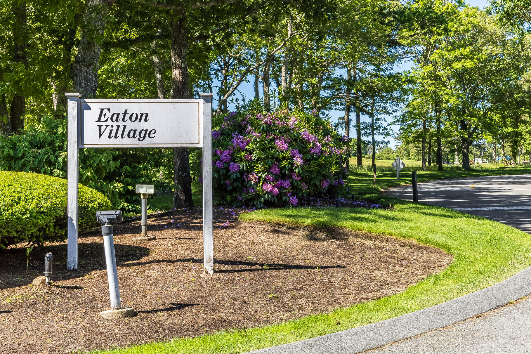 127 Eaton Lane