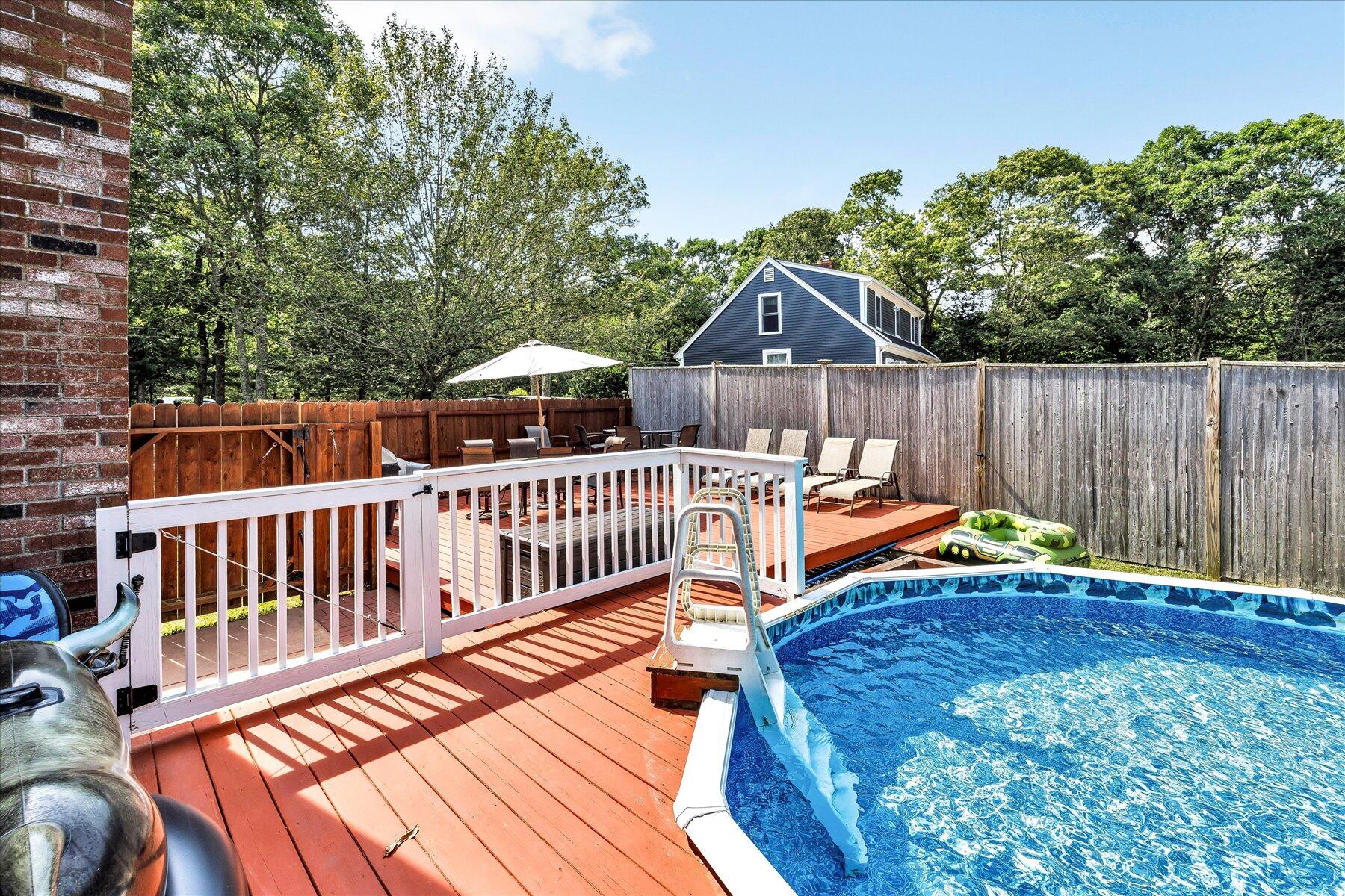 127 S Sandwich Road
