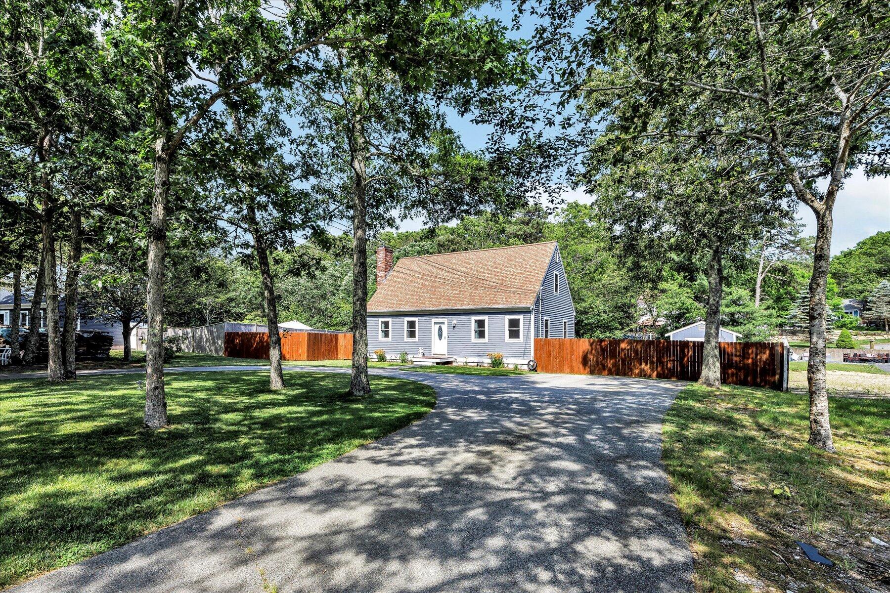 127 S Sandwich Road