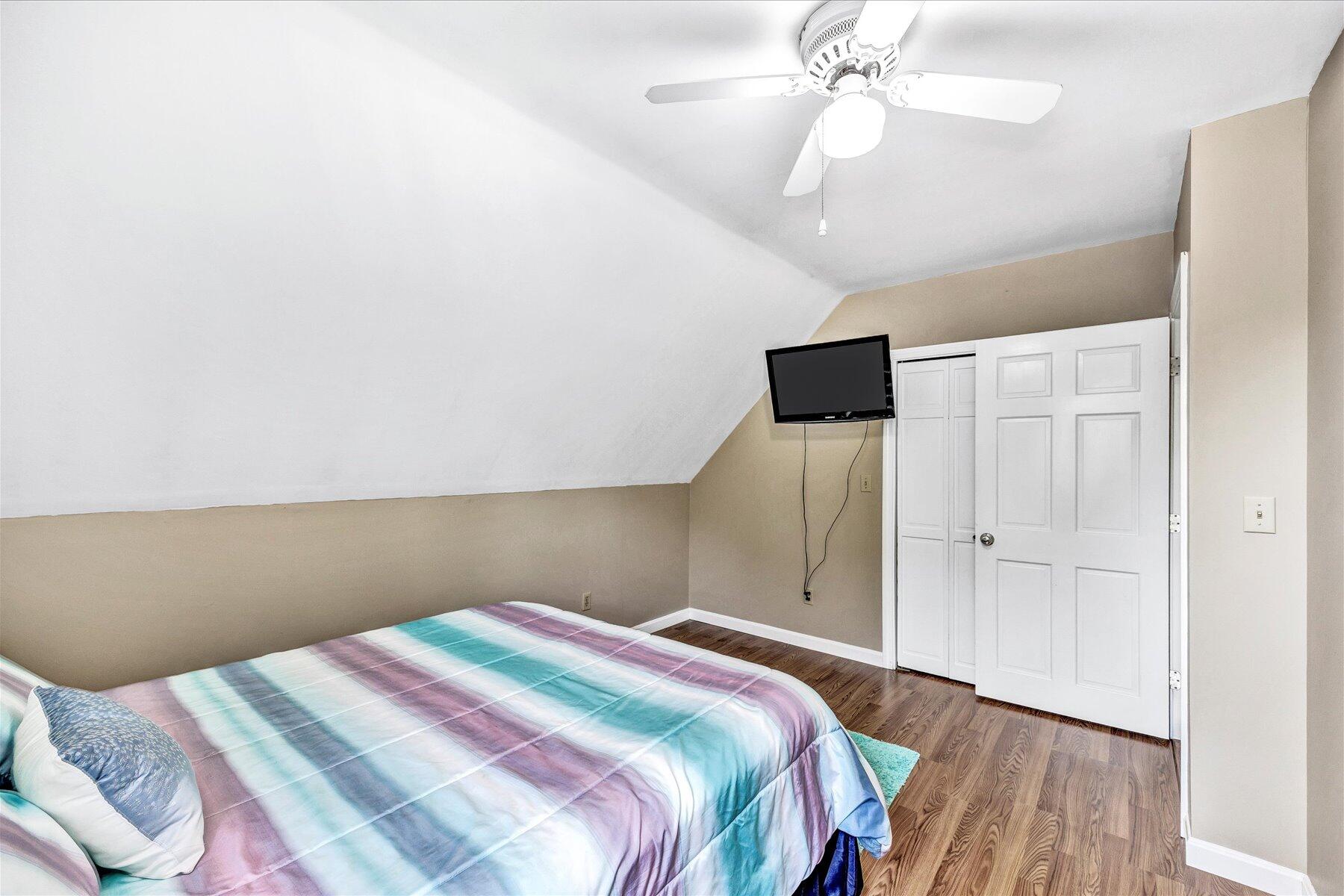 127 S Sandwich Road