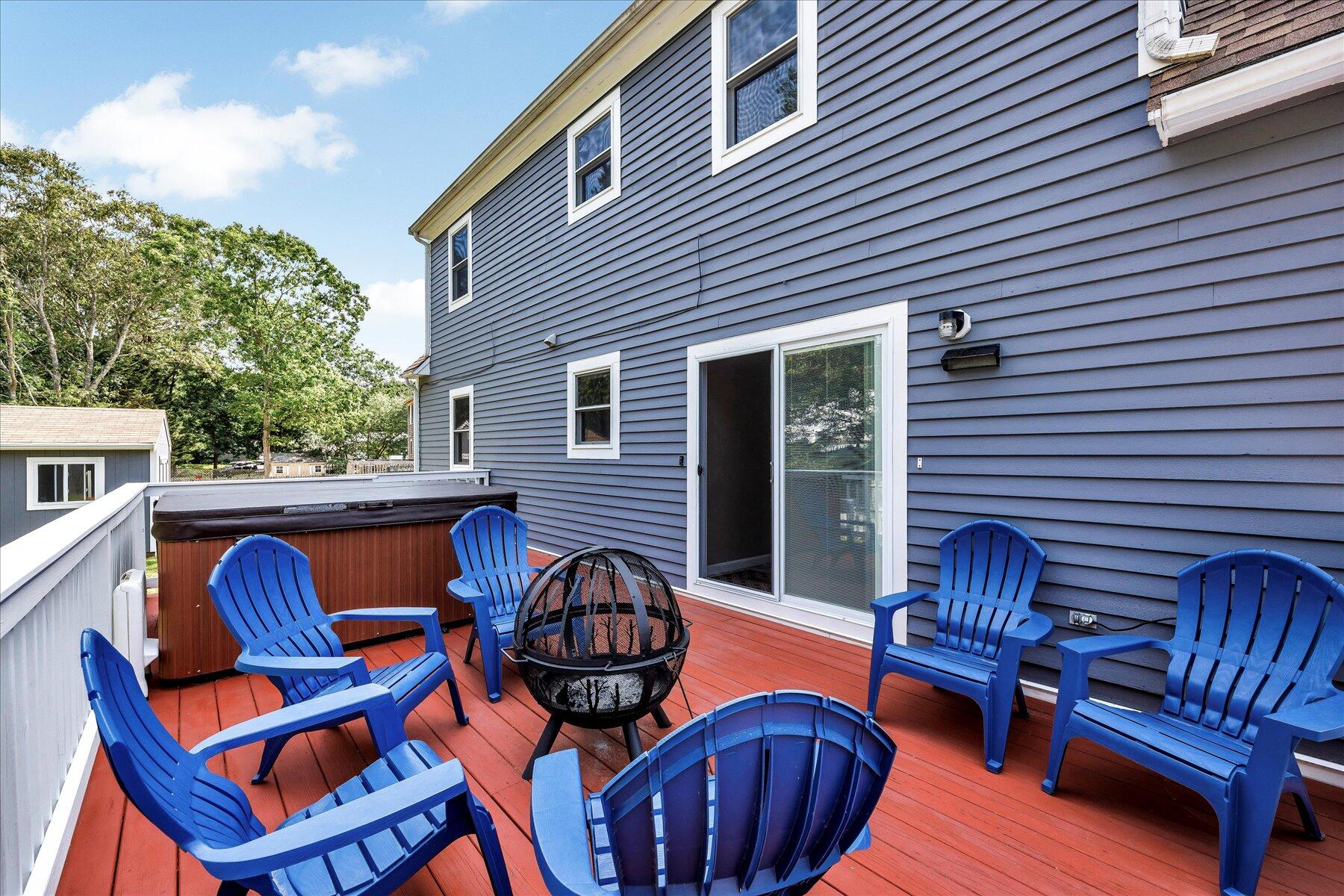 127 S Sandwich Road