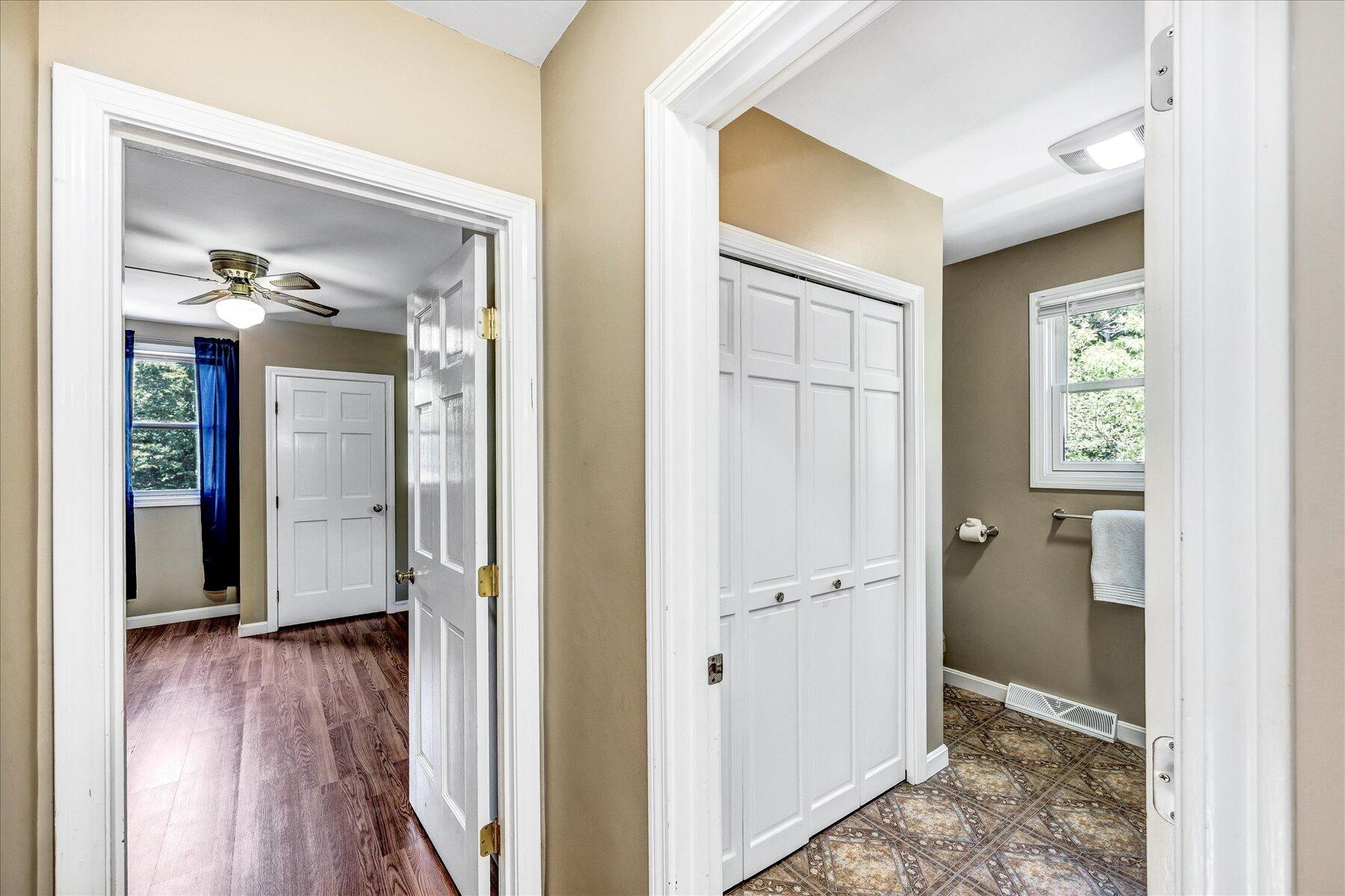 127 S Sandwich Road