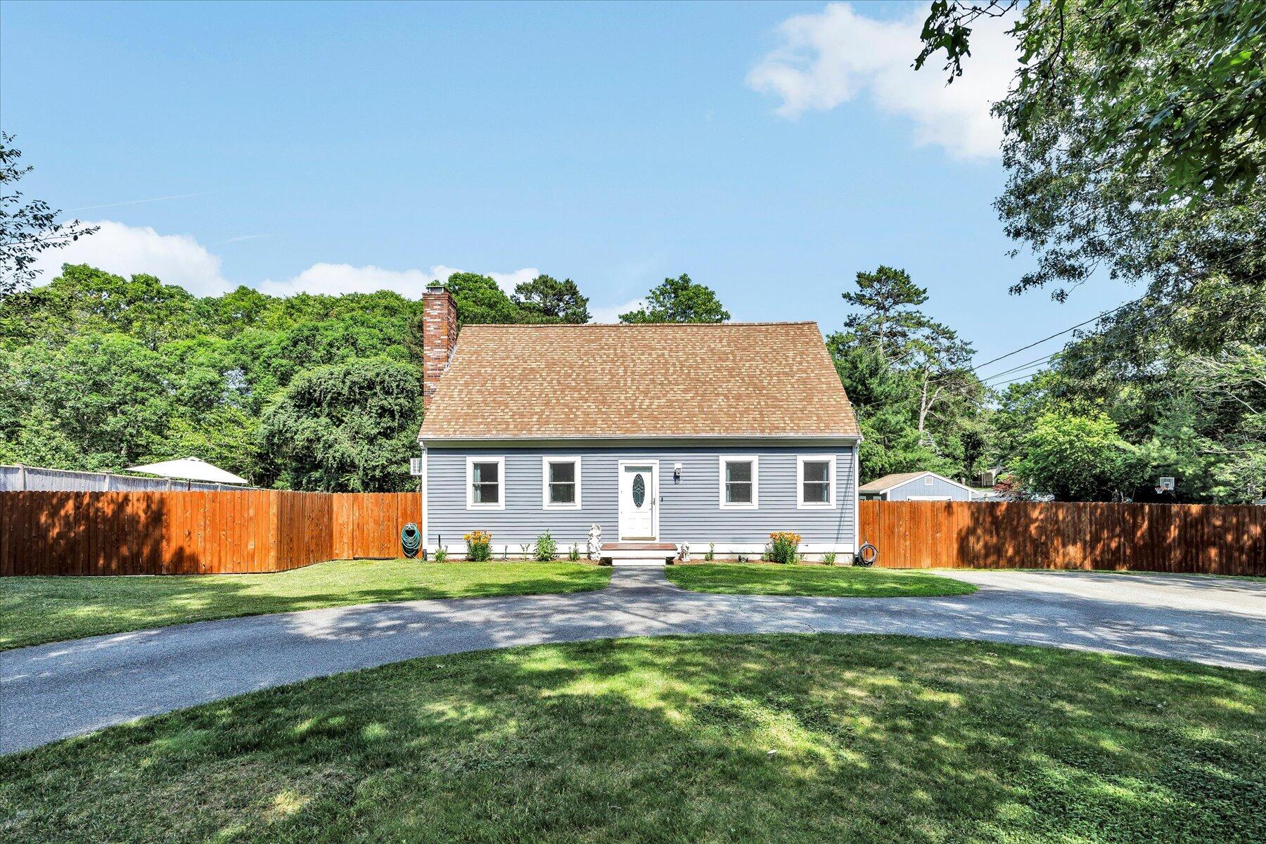 127 S Sandwich Road