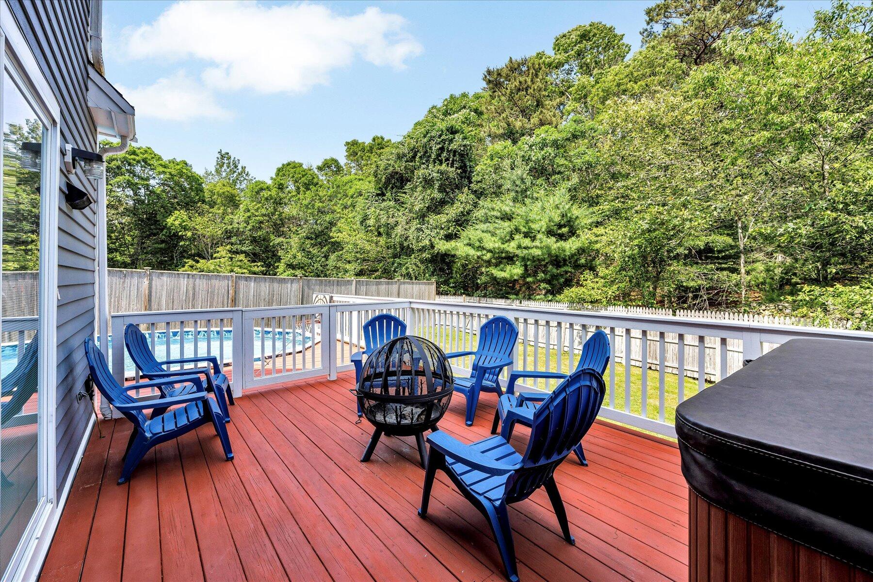 127 S Sandwich Road