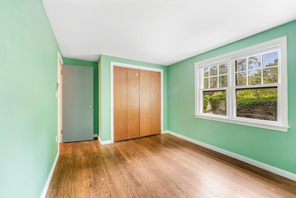 595 Phinney's Lane