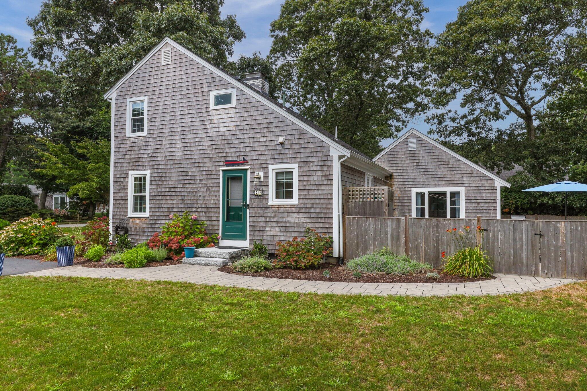 79 Ellis Circle
