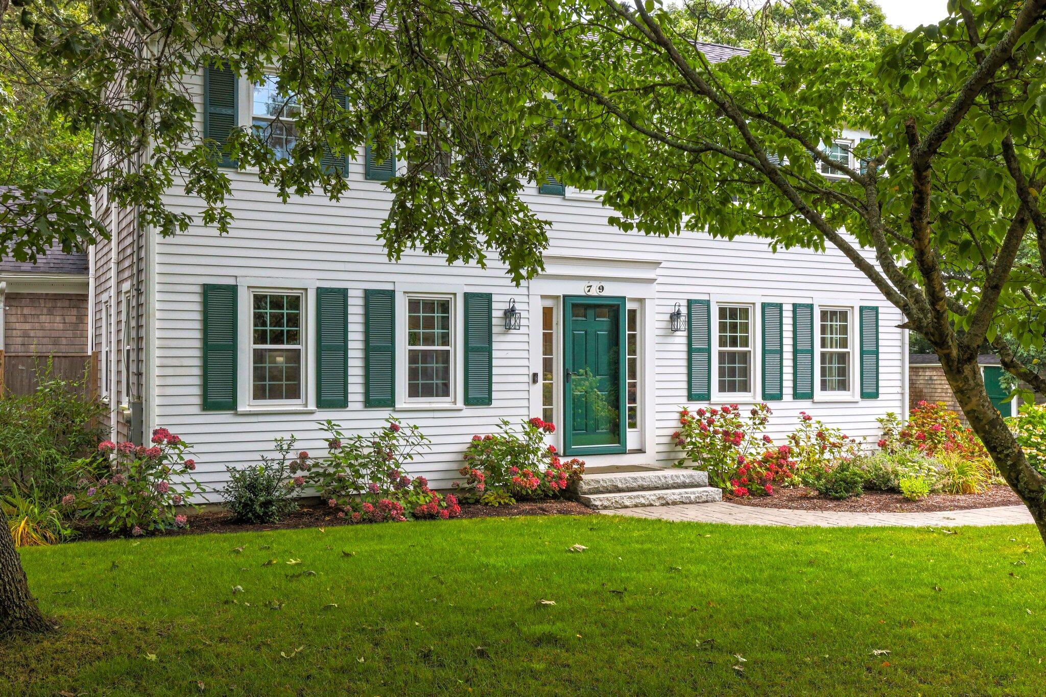 79 Ellis Circle