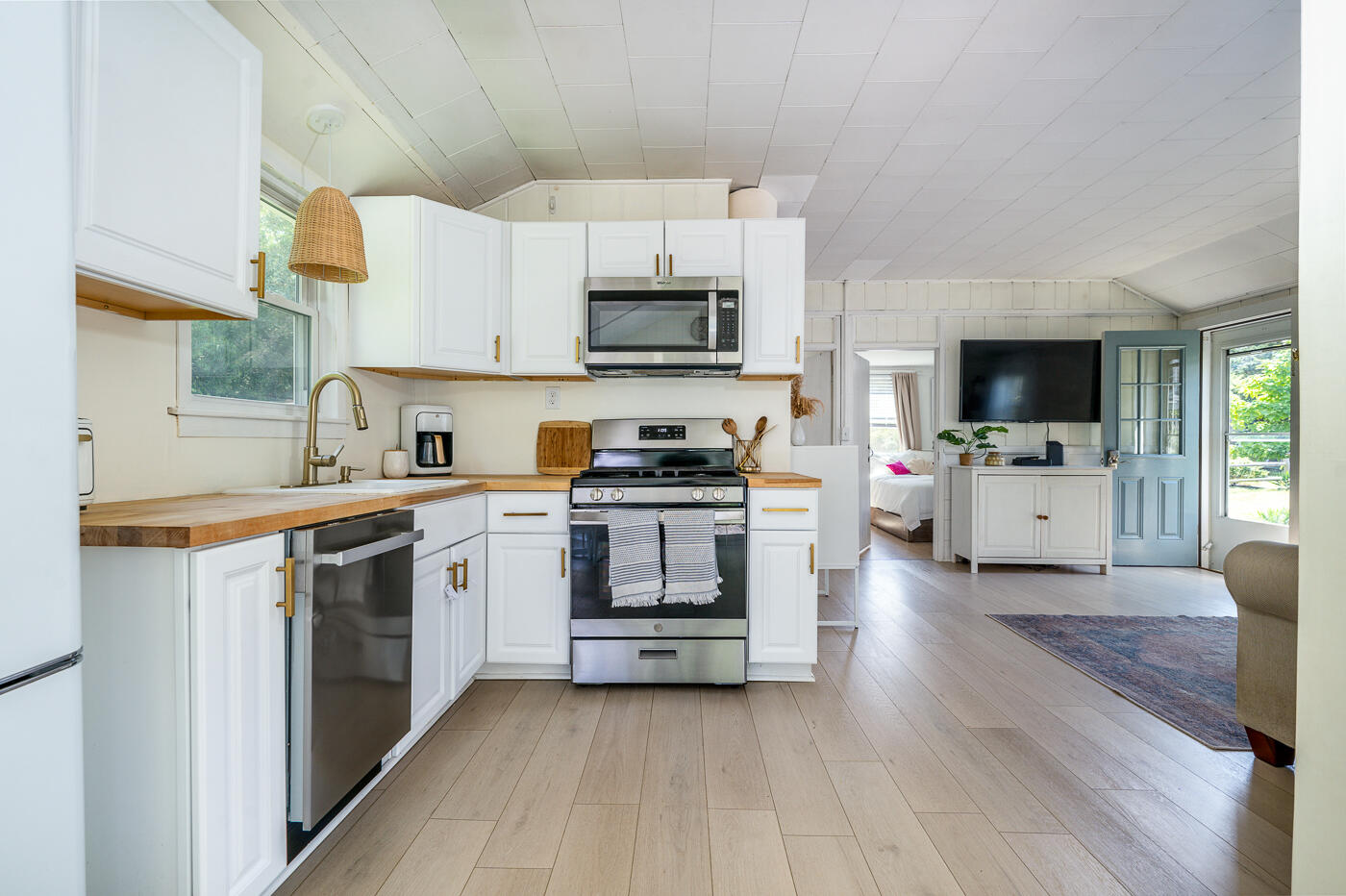 52 S Sea Avenue # H