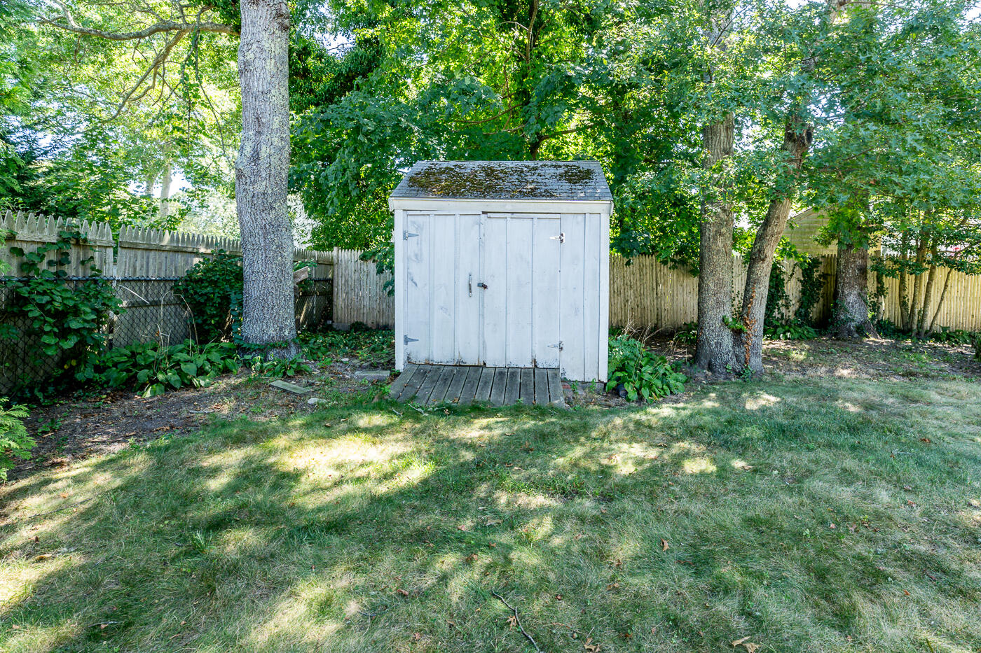 80 Dunn's Pond Road