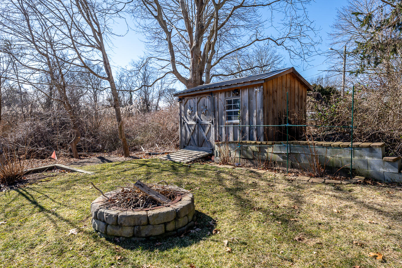 80 Old Colony Road