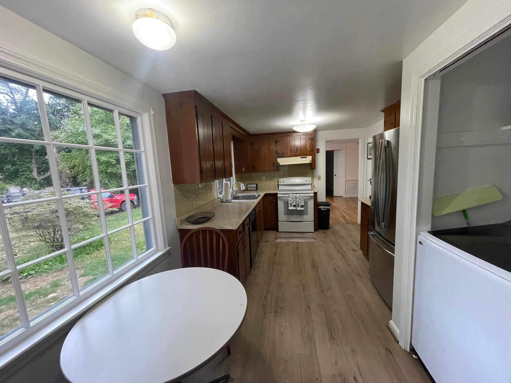 20 Boxwood Drive