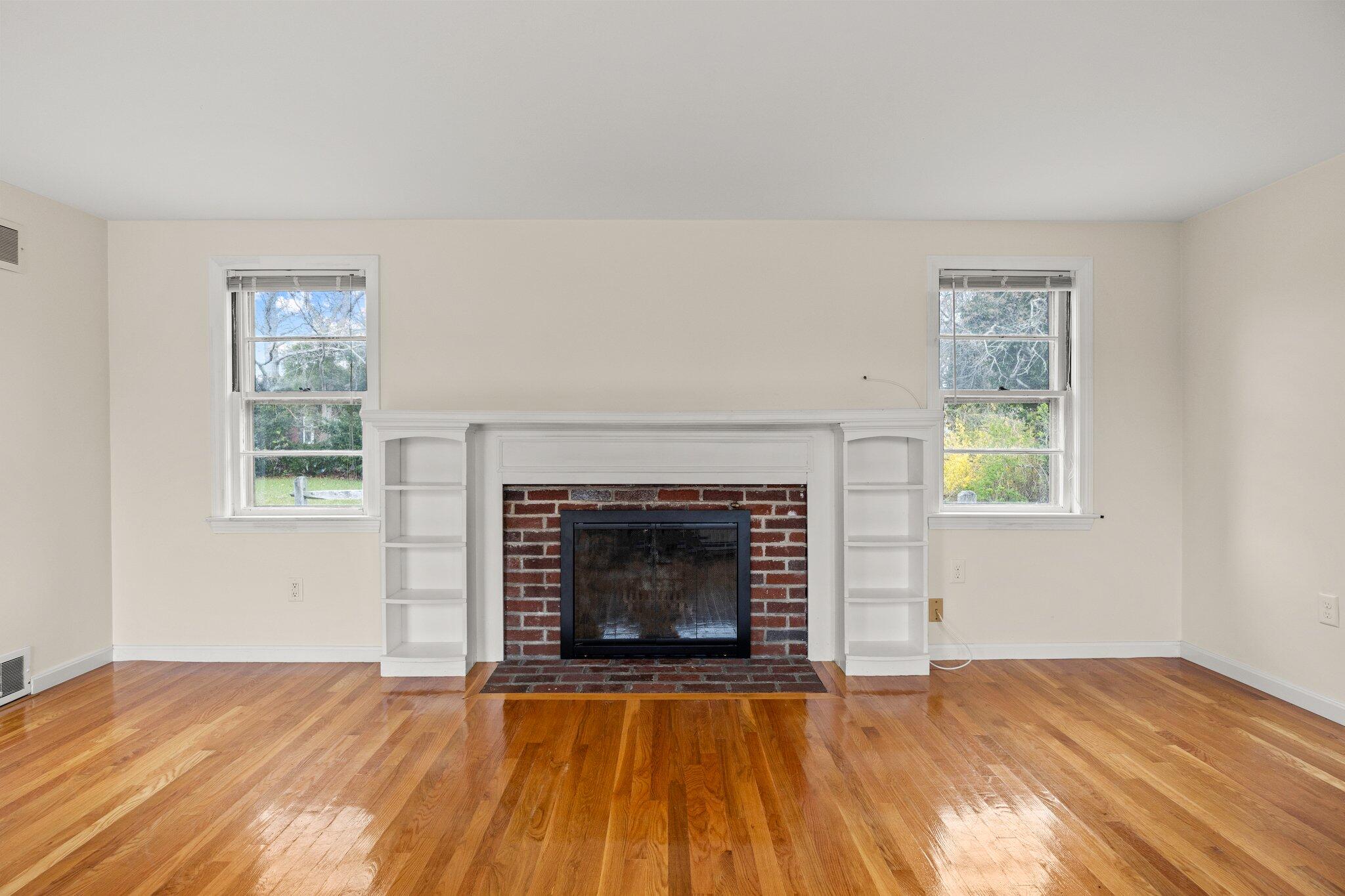 12 Naushon Road