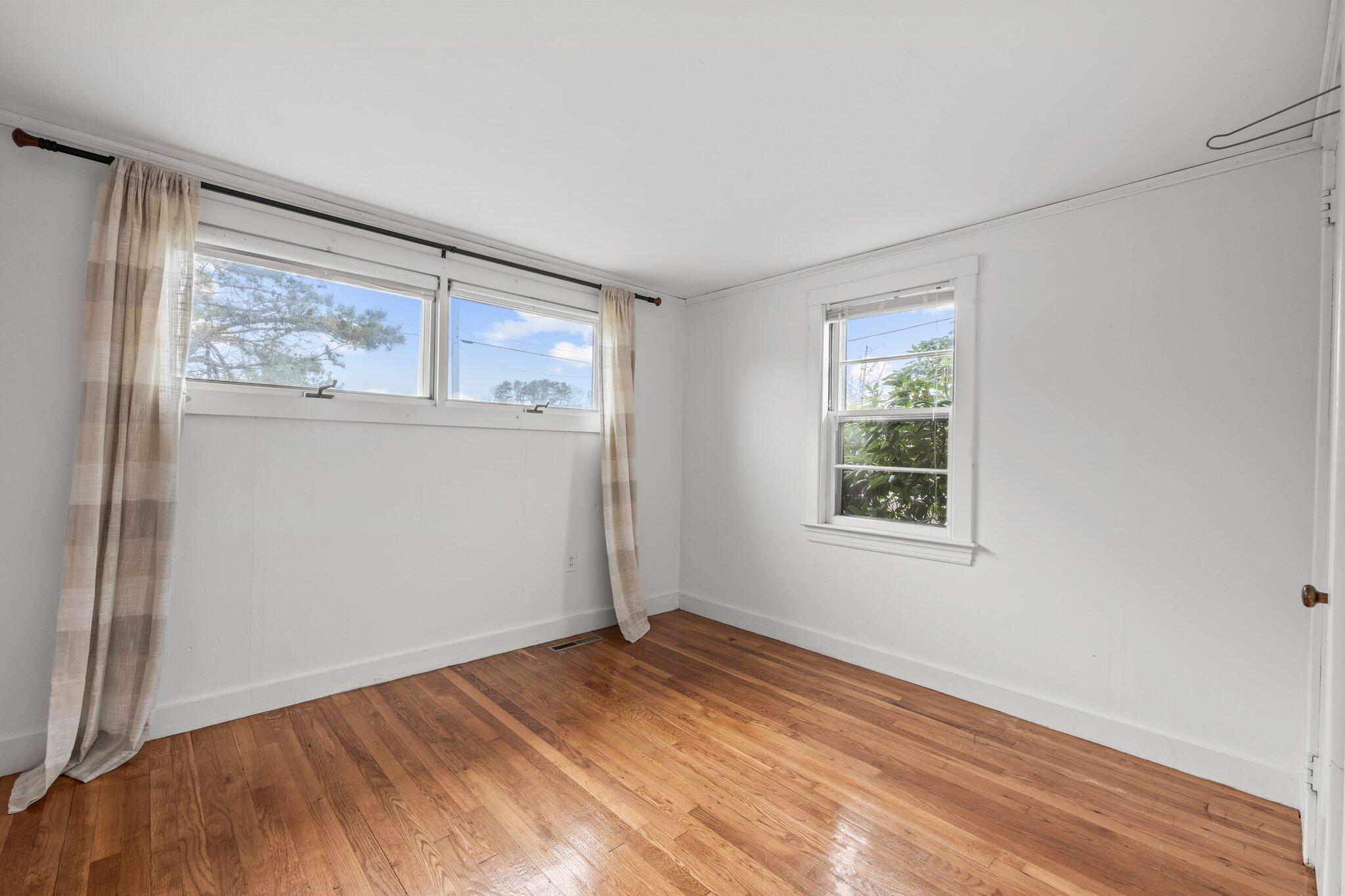 12 Naushon Road