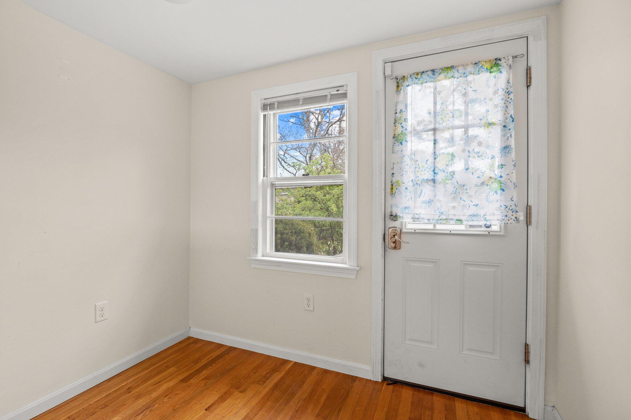 12 Naushon Road