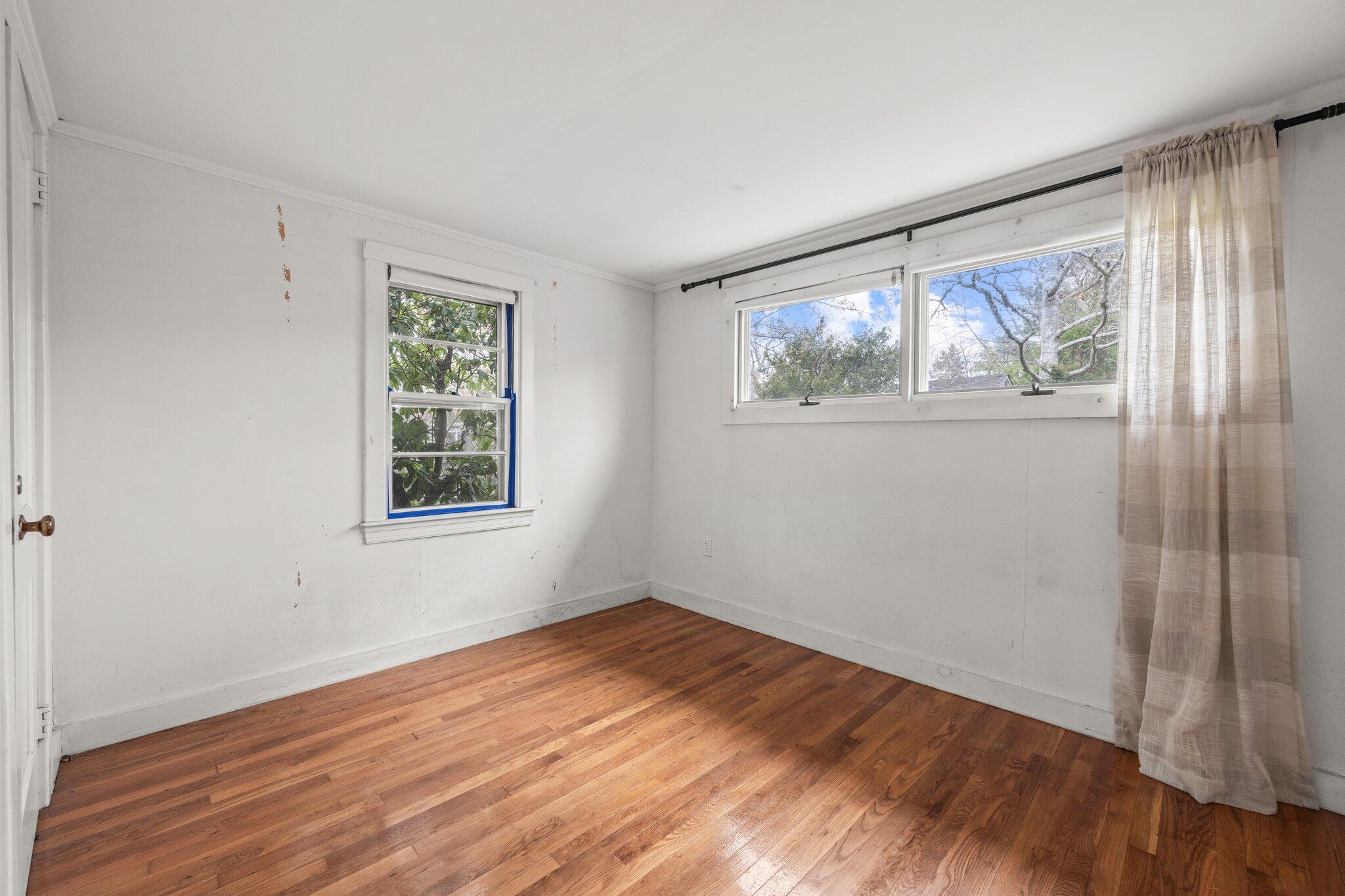 12 Naushon Road