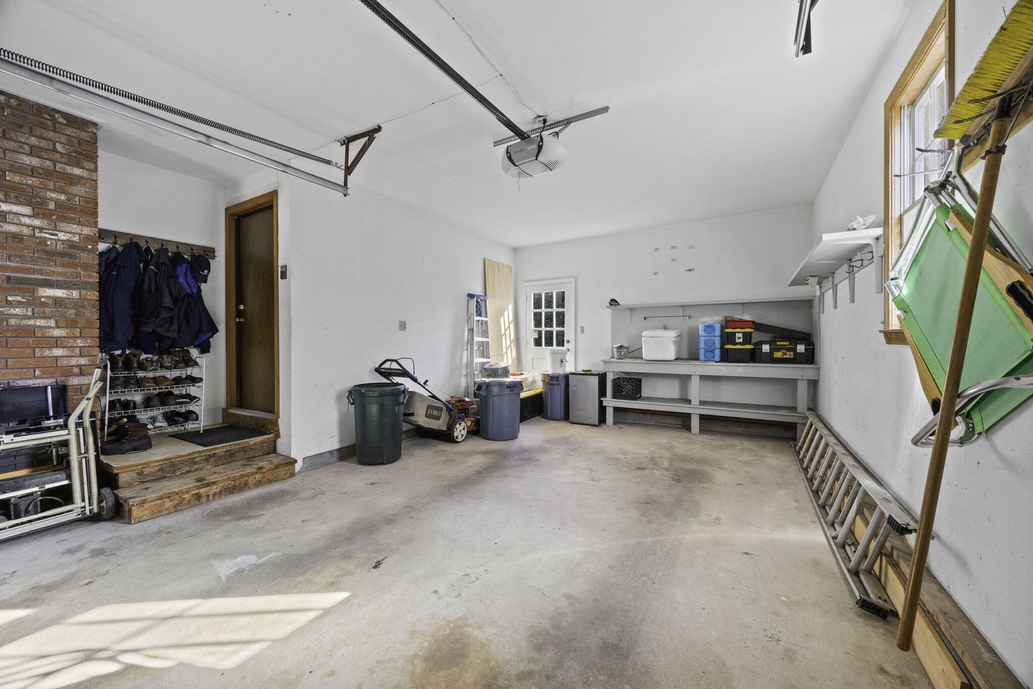 288 Arrowhead Drive