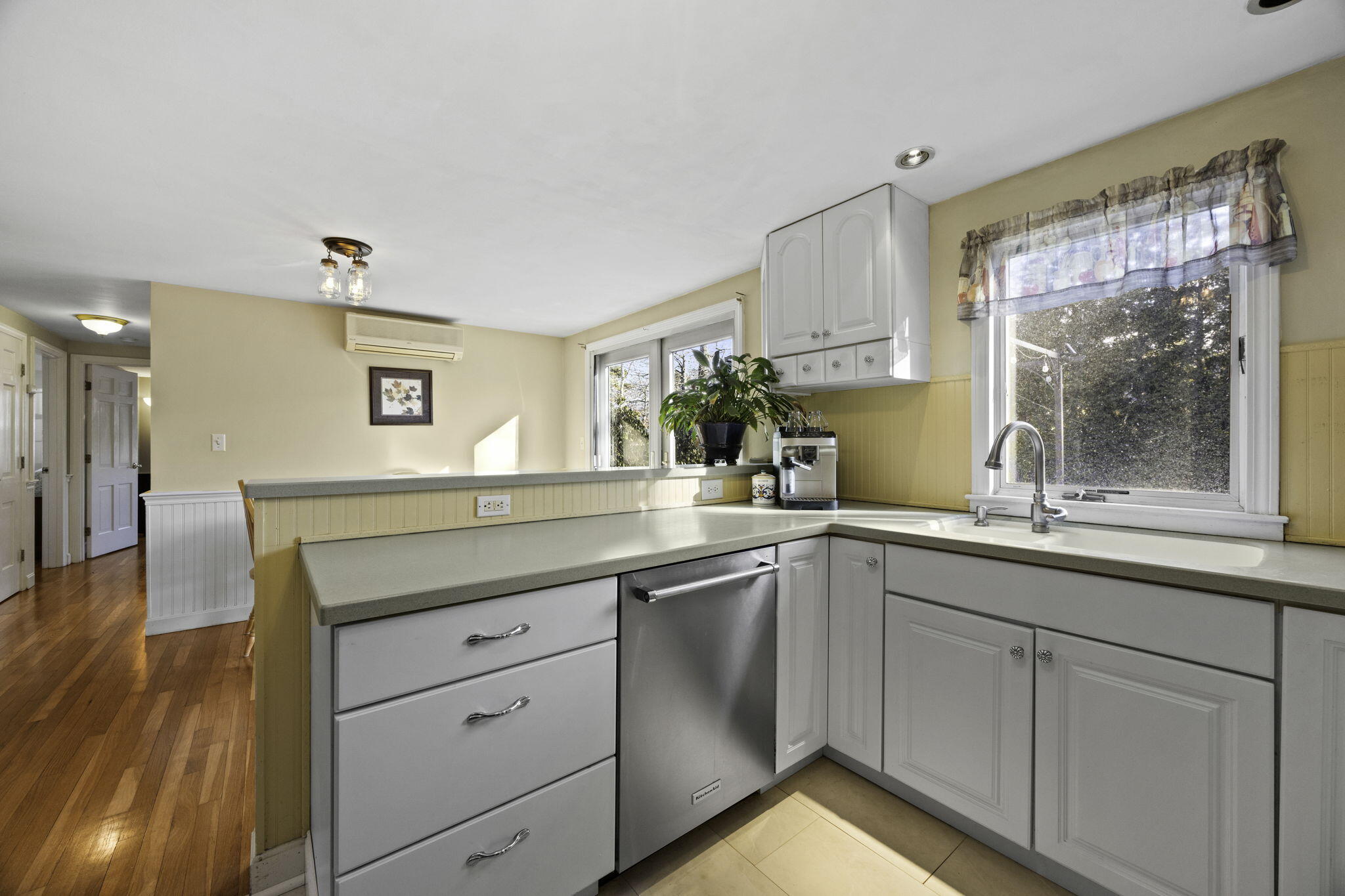 288 Arrowhead Drive